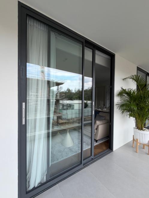 Single-Track Interior Sliding Door